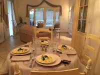 Le Vieux Pressoir, gîte for 4 people near Uzès, peaceful vacation in the countryside.