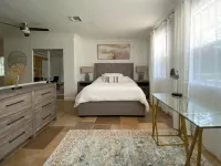 Private Paradise - Large, Peaceful Studio w Patio