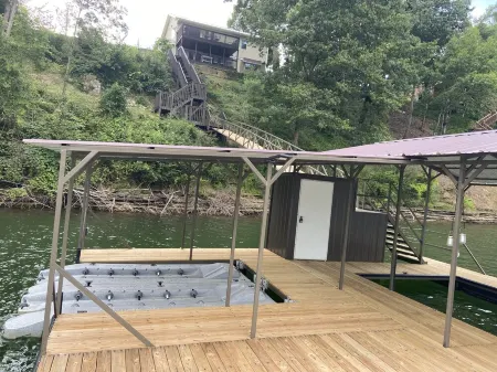 Discover Your Convenient Paradise: Minutes from I-65, Cullman, and Boat Launch