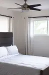Modern Downtown Getaway - Walk Everywhere - 4つ星