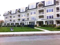 Lakeside Brand New Luxury Condo⚓️ Hotels in Bemus Point