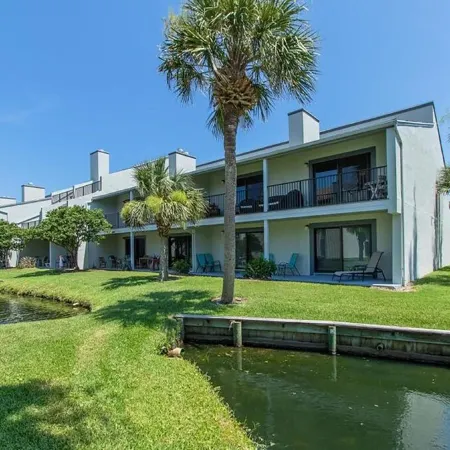 SeaWinds Dreams Premium Beachfront/Oceanfront Condo-w/Private Beach Access