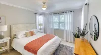 Charming condo close distance to Honeymoon Island!