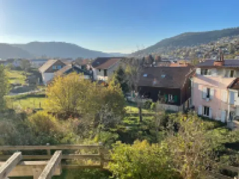 F3 DUPLEX GARDEN LEVEL WITH TERRACE