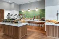 Hilton Garden Inn San Jose Airport City Mall - breakfast