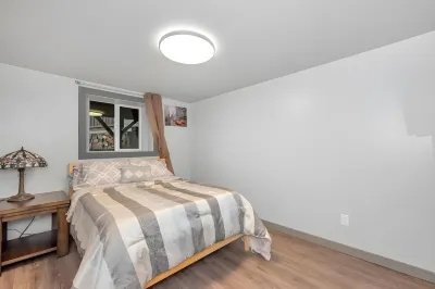 Tranquil Oasis 2 Bedroom Suite with Pool View