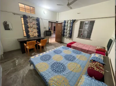 Garg Complex Guesthouse Hotels near Bharatpur Junction