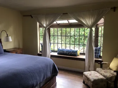 Spacious, charming, sparkling clean, home where the family can relax! Welcome!