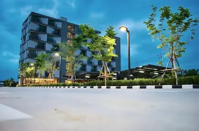 The  28th  Hotel Hotels in Pak Phraek