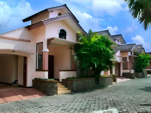Atrium Resort & Hotel Hotels in Sokaraja