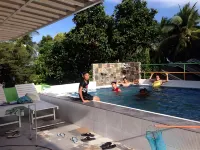 Gravino Pension House Hotels in Oslob
