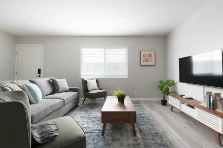 Explore Downtown Alhambra Отели рядом с достопримечательностью «Keck School of Medicine of USC Physician Assistant Program»