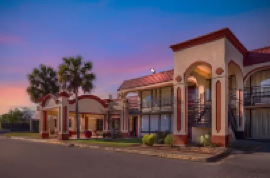 Red Roof Inn Montgomery - Midtown Hotels in 