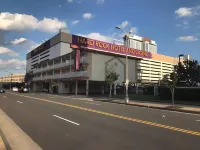 Red Carpet Inn and Suites Atlantic City - Bãi đậu xe