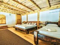 Iva & Lea Hotels in Opcina Karlobag