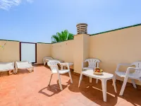 Tagoro Solarium & Pool View