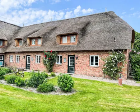 Laerchenshus Hotels in Borgsum