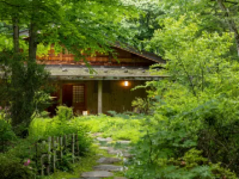 Shohoen Hotels near Hirayu Fall