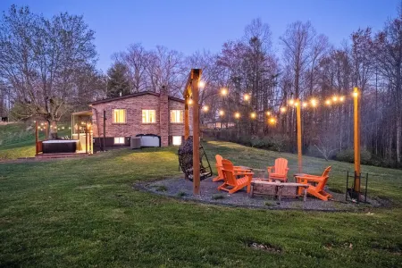 Rolling Hills/Amazing view/Firepit/Mins to ACE+NRG Отели рядом с достопримечательностью «Ace Adventure Water Park»