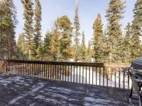 Relaxing retreat in Duck Creek, lots of exciting adventures inside and out 칸 카운티 호텔