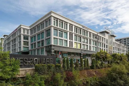 Homi Oasis at KK Times Square
