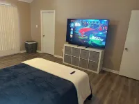 Relaxing oasis with private pool &  outdoor fire pit Hotels in Alief