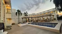 El Palacio Hotel & Resort Hotels in Kawit