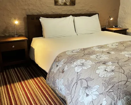 The Royal Oak Burford Hotels in Burford