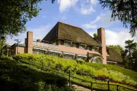 Fletcher Hotel Restaurant de Wipselberg-Veluwe Hotels in Hoenderloo