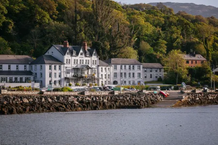Eccles Hotel and Spa Отели в г. Glengarriff