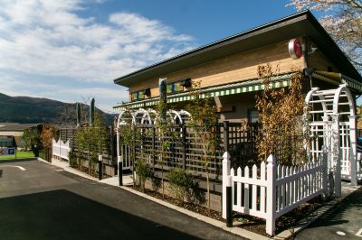 施設外観 和モダンな温泉旅館 湯布院らんぷの宿の写真