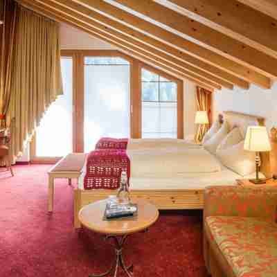 Mountain Paradise Rooms