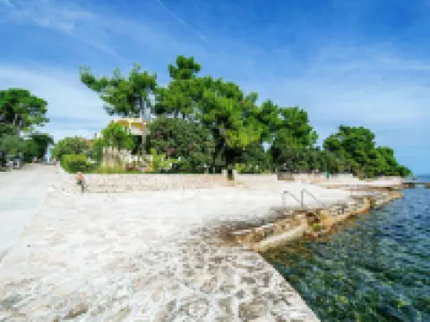 Comfortable Apartment with Balcony in a Quiet Area, Near the Beach Hotels in Petrčane