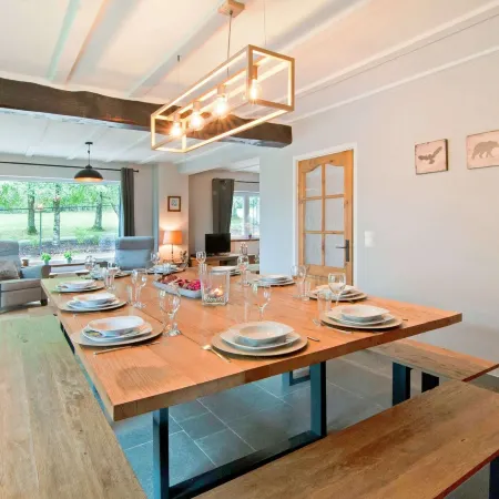 Scenic Stay in Xhoffraix