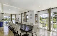 Amazing Private Villa with Chef & Maids