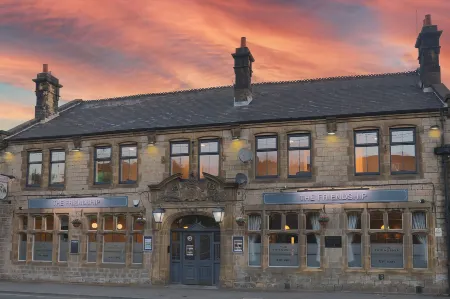 Friendship Hotel Отели в г. Ханшелф