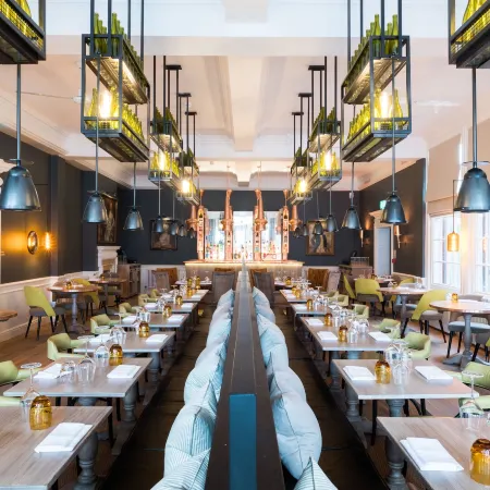 The Swan Hotel Отели в г. Саутволд