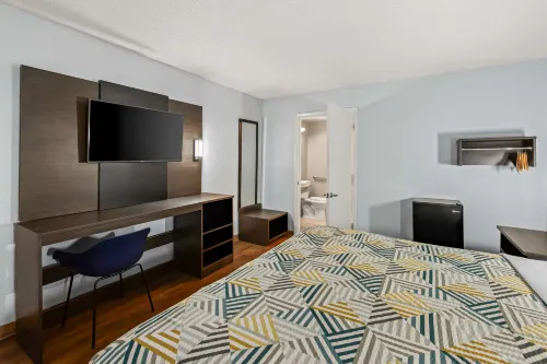 Motel 6 Lester, PA - Philadelphia Airport Hotels in Essington