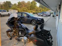 Burr Oak Motel - parking