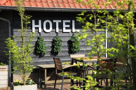 Hotel Hof Van 's Gravenmoer Отели в г. Kaatsheuvel