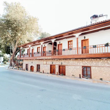 Fortunella Suites
