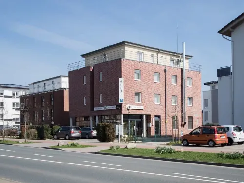 Hotel Manu - 3-Star