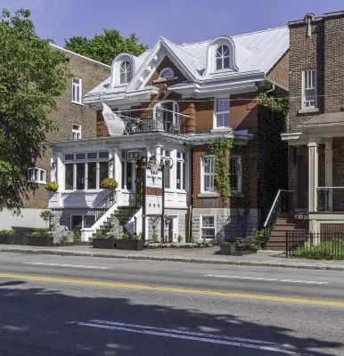 Auberge Aux Deux Lions Hotel di 