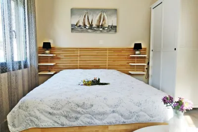 Old Harbour Apartments by CorfuEscapes Hotels near Paxos