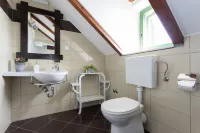 Cypress Cottage فنادق في Komolac