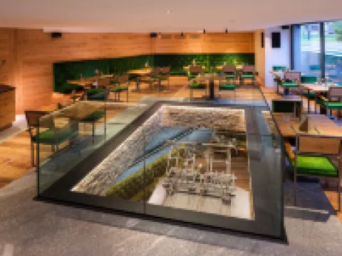 โรงแรม ทันเนนโฮฟ โรงแรมในเซอร์แมท