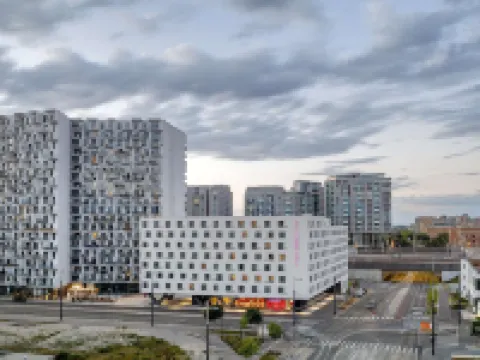 ไพรซ์ บาย เรดิสัน, เวียนนา ซิตี้ โรงแรมในเวียนนา