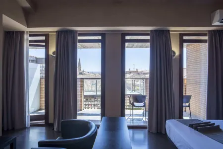 Hotel Alda Castillo de Olite Отели в г. Орисоайн