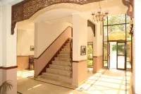 Herfa Inn Hotel Lahore