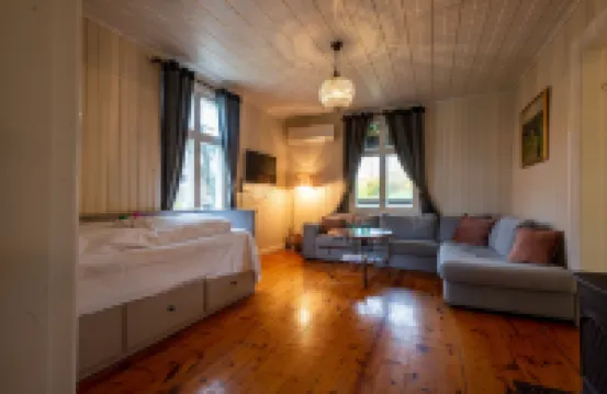 Hesla Farm Hotels in 